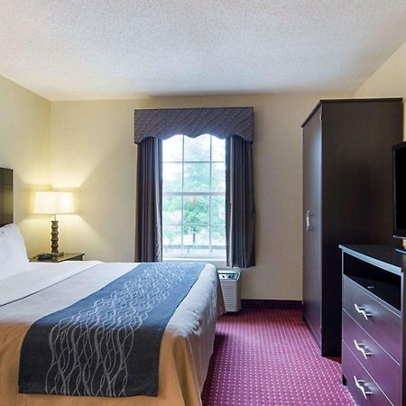 Quality Inn & Suites Little Rock West Bagian luar foto