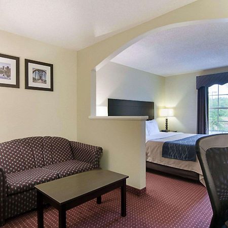 Quality Inn & Suites Little Rock West Bagian luar foto