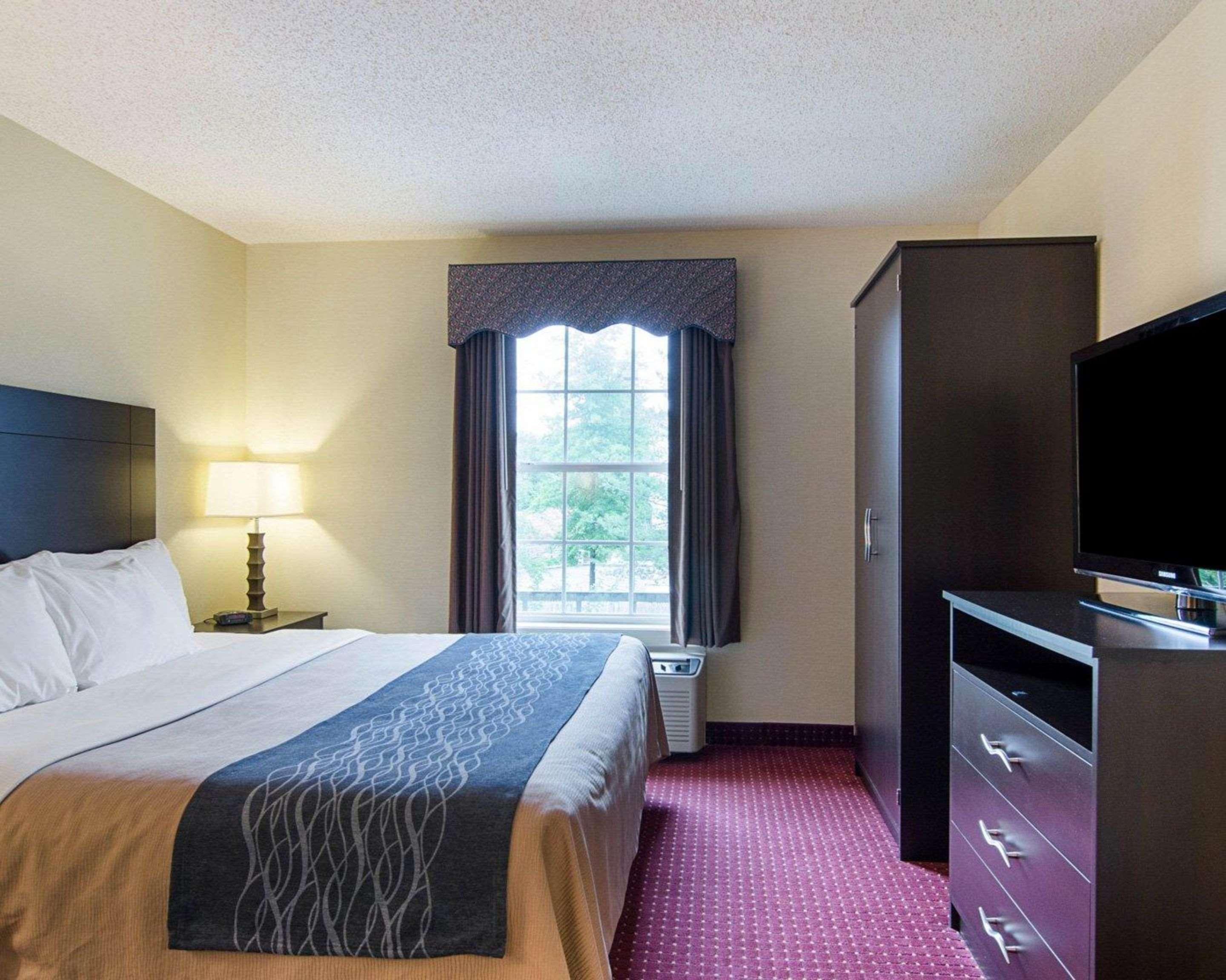 Quality Inn & Suites Little Rock West Bagian luar foto