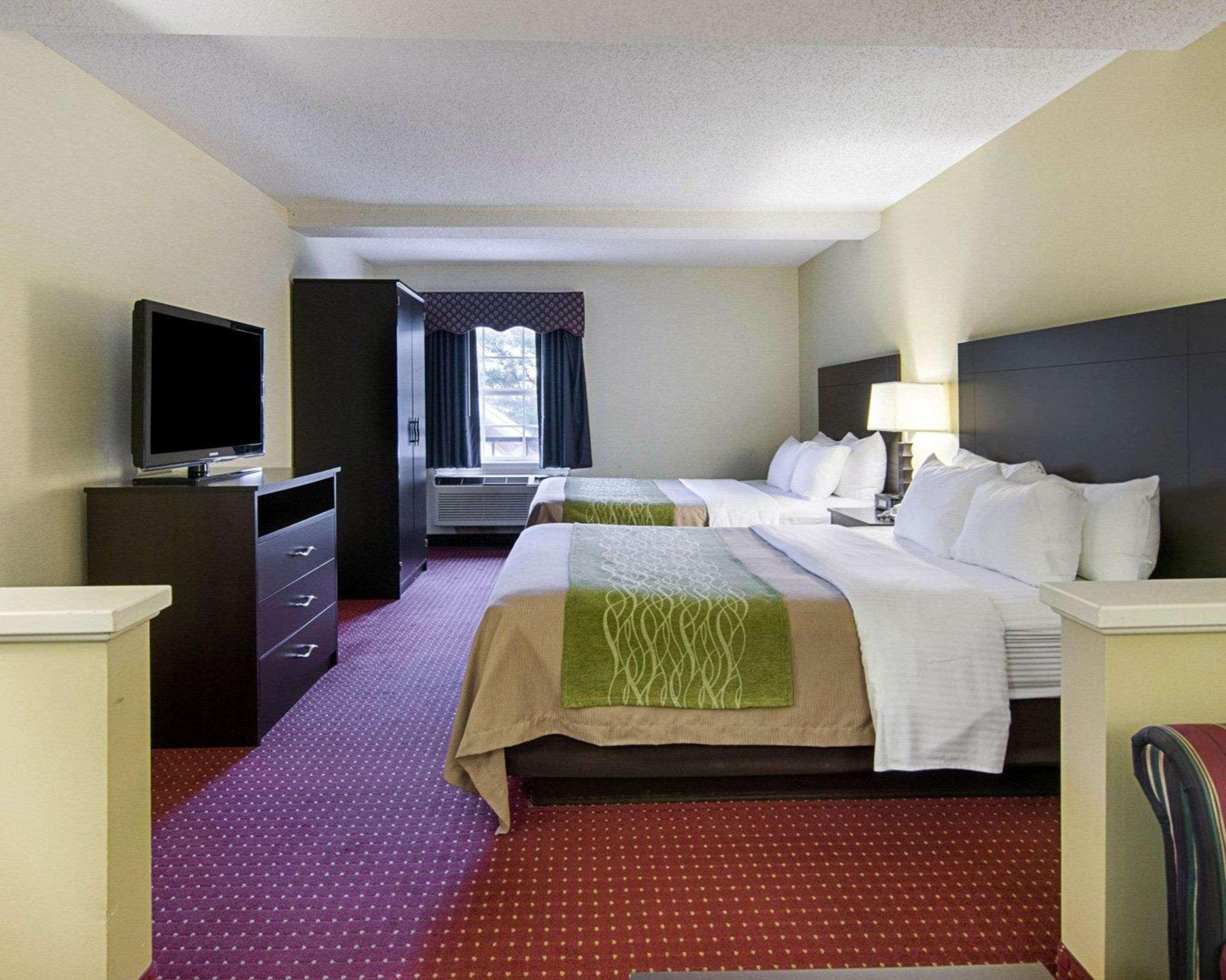 Quality Inn & Suites Little Rock West Bagian luar foto