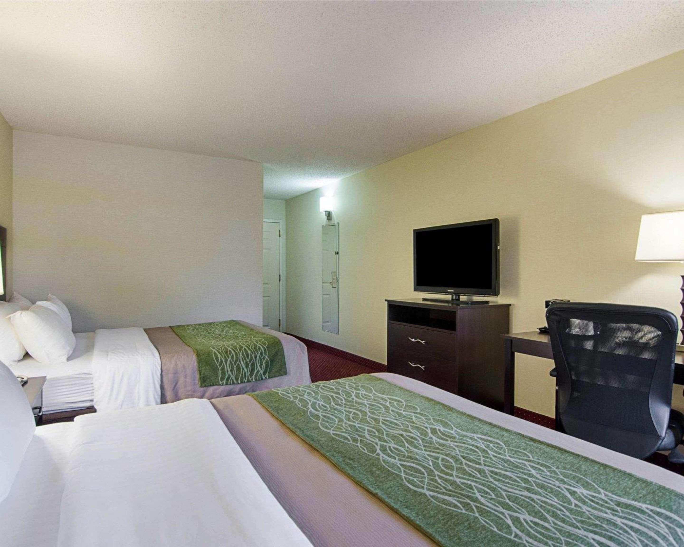 Quality Inn & Suites Little Rock West Bagian luar foto