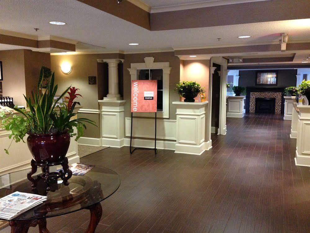 Quality Inn & Suites Little Rock West Bagian luar foto